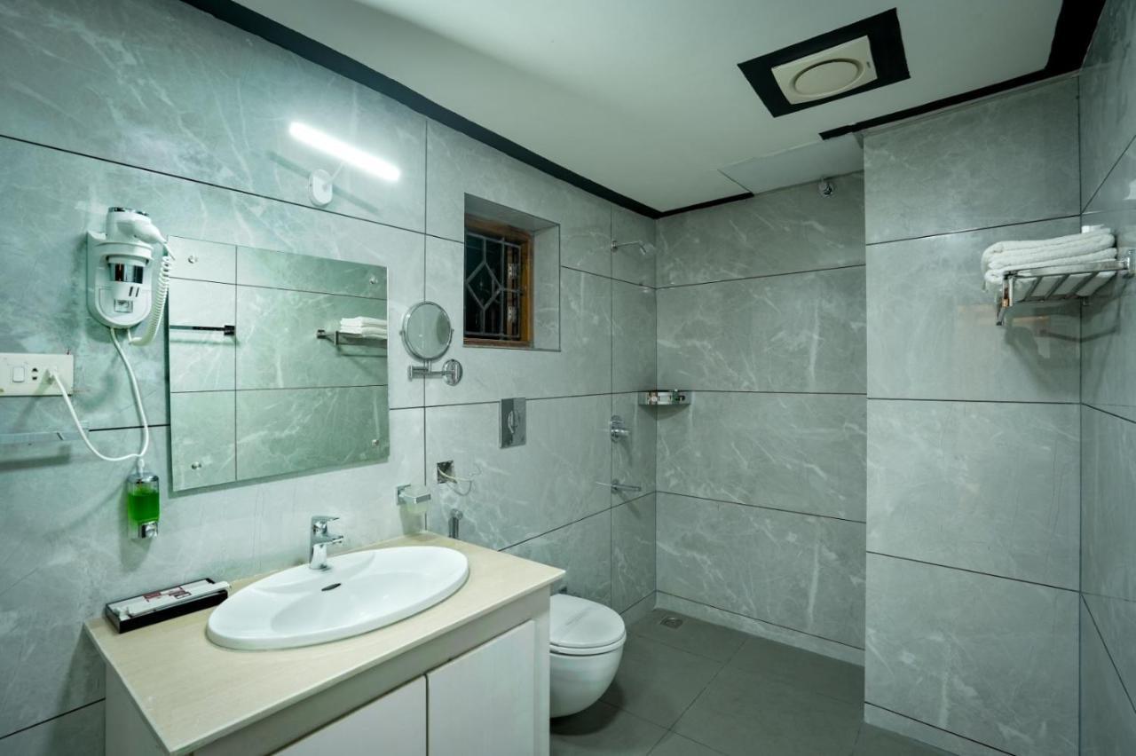 Empire Residency Ξενοδοχείο Tiruvalla Εξωτερικό φωτογραφία