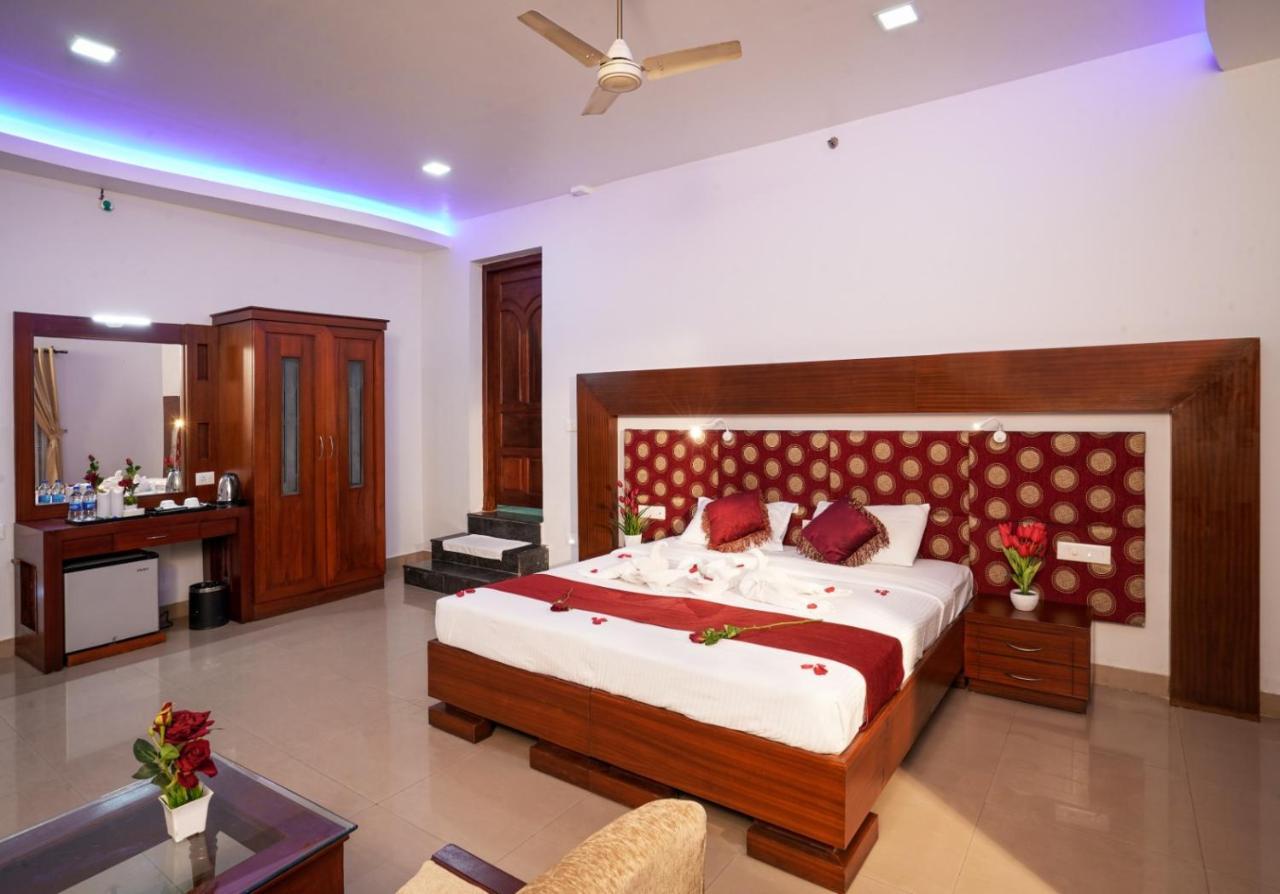 Empire Residency Ξενοδοχείο Tiruvalla Εξωτερικό φωτογραφία